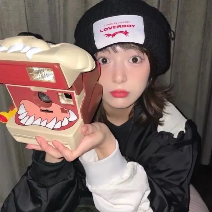 自梳女粤语